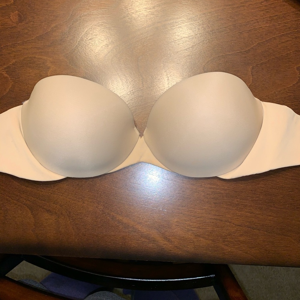 Strapless bra